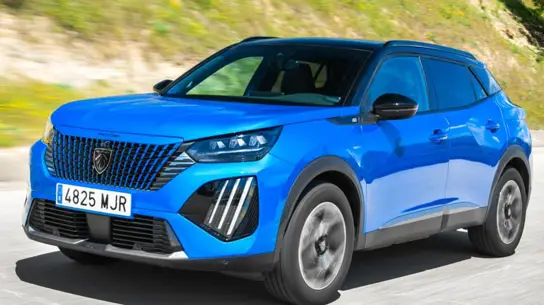 Максимум оснащения и две «зелёные» версии: французский ответ LADA Iskra Cross уже готов, но стоит дорого