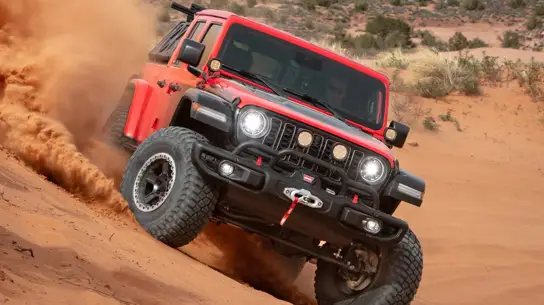Не для понтов, а для грязной работы: Jeep показал необычный Gladiator для бездорожья