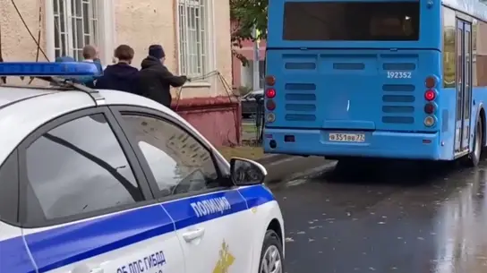 Новые основания для остановки и никакого блата: в России начали действовать новые правила остановки водителей