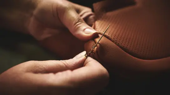 Кожа с заботой о планете: Bentley диктует новый экологический тренд в автоиндустрии