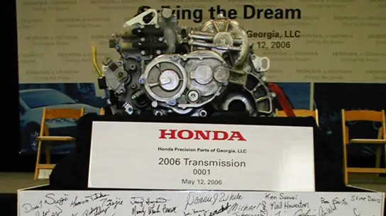 20 лет на пике технологий: завод Honda в США празднует важную дату