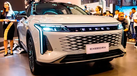 Посмотрите, что везет в Россию EXEED