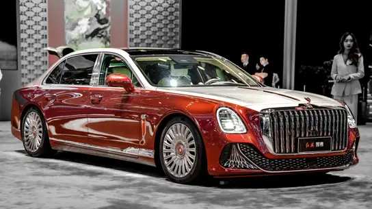 Hongqi возглавил рейтинг «500 самых ценных брендов Китая»: он активно завоевывает Россию