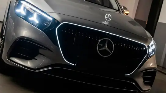 В Сеть утекли изображения обновлённого Mercedes-Benz S-Class 2026