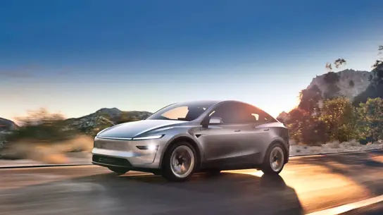 Фары Tesla Model Y 2025 года не будут ослеплять водителей встречных автомобилей