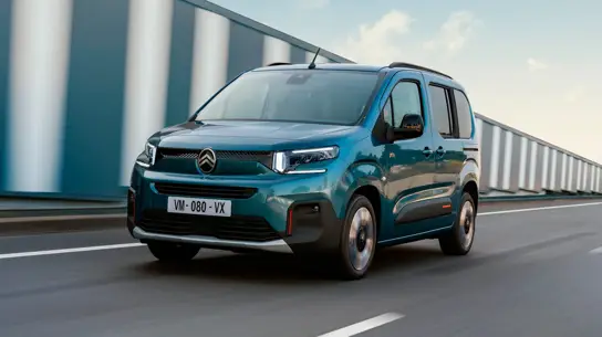 На самом маленьком фургоне Citroen теперь можно путешествовать всей семьей
