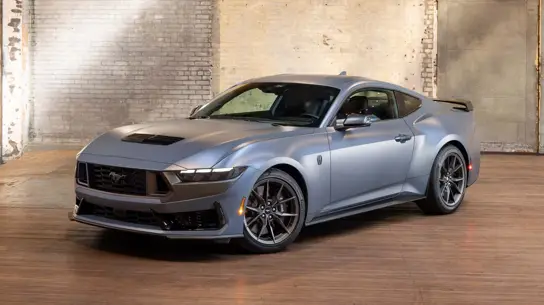 Ford Mustang 2024 предлагает новую опцию матовой отделки для любителей стиля
