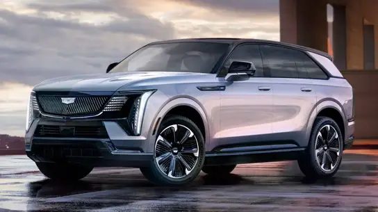 GM собрался ремонтировать автомобили Cadillac Escalade IQ: что случилось?