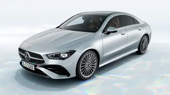 Названы самые экономичные электромобили: Mercedes в лидерах