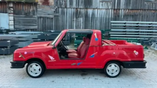 Одна из 200 выпущеных LADA ушла в Германию: таких кабриолетов России не досталось