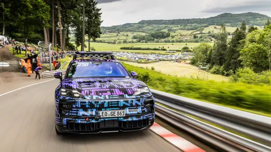 Это вам не дизель: Cayenne Electric уже мощнее, чем кажется
