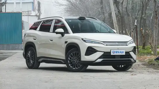 710 км и низкая цена: BYD готовится удивить внутренний рынок электрокроссоверов