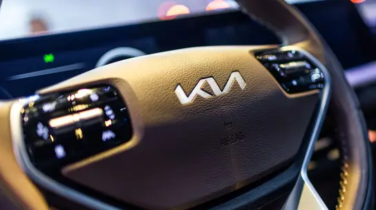 Больше места и технологий: Kia показала новый PV5 Cargo