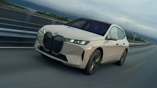 Американские поклонники iX в шоке: BMW прекращает поставки