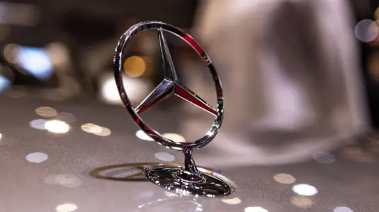 В России выставлен на продажу почти новый Mercedes S600 с уникальным пробегом