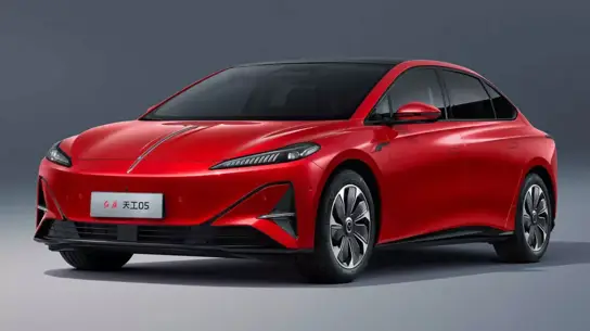 Tesla Model 3 затмят новинкой от премиального бренда из Китая: 750 км запаса хода и 281 л.с. на задней оси