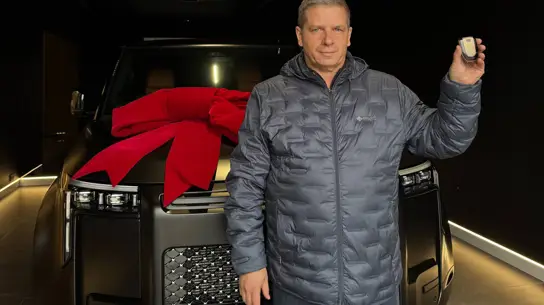 Китайский премиум-внедорожник ROX Adamas добрался до первого российского клиента