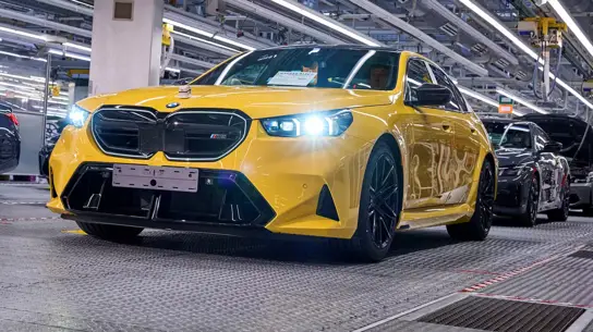 До 30 новых BMW M5 в день: баварцы строят амбициозные планы