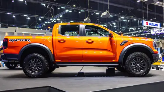 Ford и здесь опередил всех: компания успешно продает свои гибриды