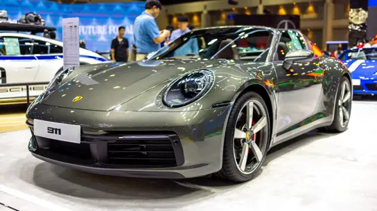 Обратная сторона медали: насколько потеряет в цене Porsche 911 через 5 лет эксплуатации?