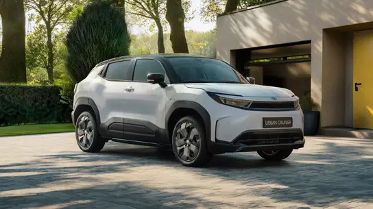 Городской драйв уже тут: старт продаж Toyota Urban Cruiser EV