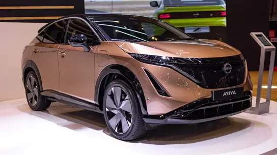 Американским автовладельцам не дают электромобили: Nissan перенесла сроки запуска новинок