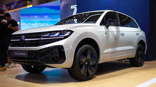 Война, начатая Илоном Маском, принесет жертвы, среди которых не будет Volkswagen