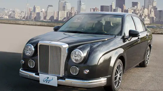 Хотели Rolls-Royce, получили Corolla: последние 20 особых машин распродадут за считанные часы