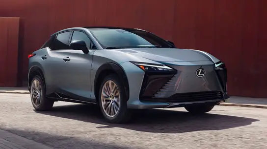 Lexus RZ: электрокроссовер с новым мотором и доступной ценой