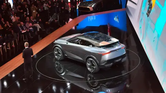 Автомобили Nissan совсем скоро избавятся от водителей