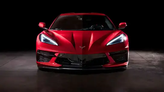 Новый двигатель для легенды: Corvette Stingray стал ещё мощнее