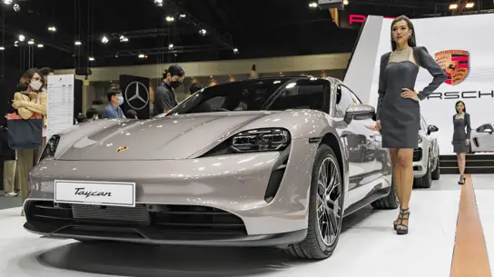 Все подробности об обновленном Porsche Panamera
