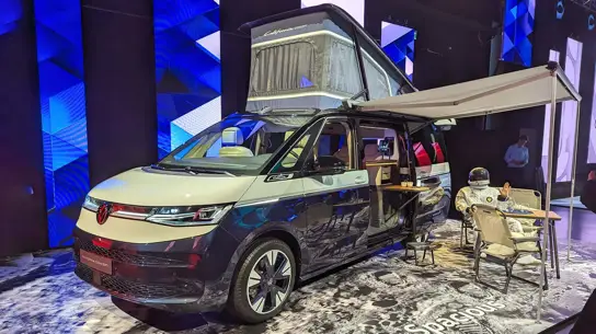 Volkswagen прощается с культовой моделью California: конец эпохи и встреча нового поколения