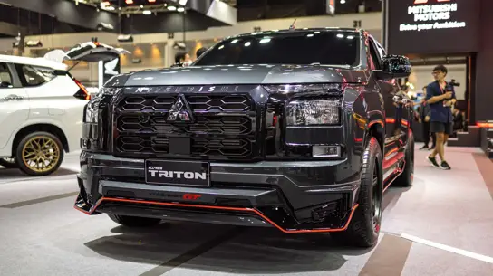 Новые пикапы падают, б/у растут: почему Hilux, L200 и УАЗ держат рынок