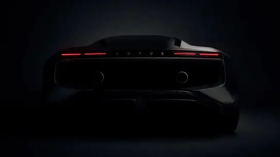Новый Esprit замахнулся на Ferrari и Lamborghini: Lotus готовит суперкар за $300 000