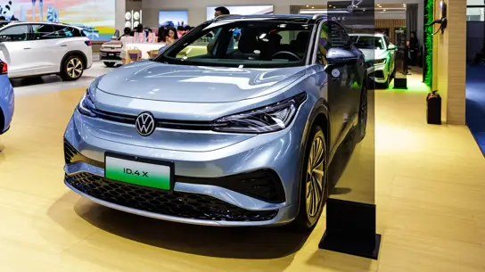 Сделка Volkswagen и Rivian выходит на новый уровень: немецкий гигант учится у новичков
