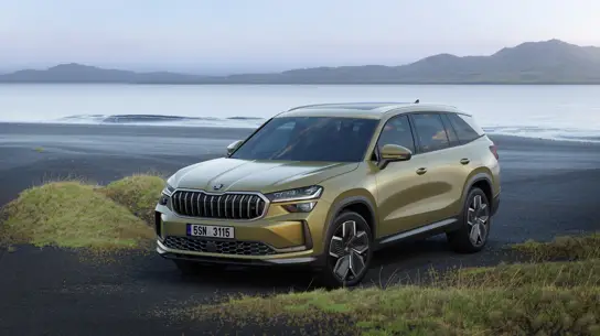Флагман Skoda второго поколения: больше, лучше, экологичнее и технологичнее