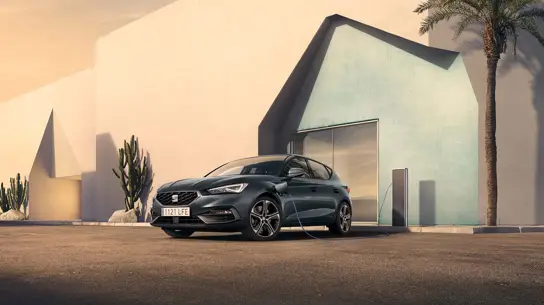 Электромобили оказались не по зубам SEAT: CUPRA заряжает рынок