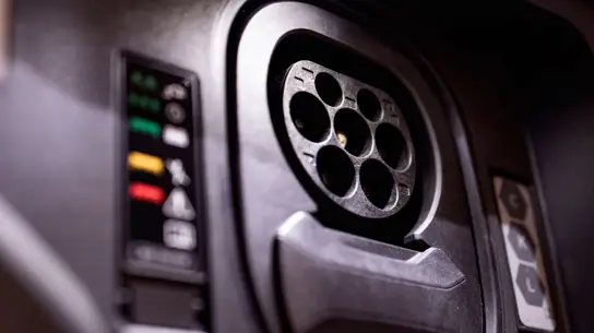 Революция у розетки: Xpeng ускорит зарядку электрокаров до предела
