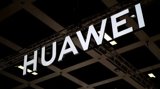 Huawei превратила смартфон в ключ от автомобиля: новая функция уже доступна