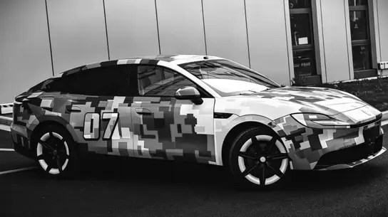 MG делает ставку на ИИ: новый MG 07 может быть умнее Tesla