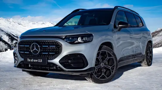 Mercedes GLB стал умнее и быстрее: цены и технологии раскрыты