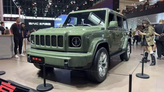 BAIC B81 стал китайским ответом Mercedes G-Class: 5 метров длины и цена ниже в 4 раза