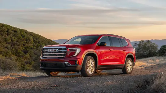 GMC Acadia 2027 получит новые камеры: следить можно будет даже за салоном